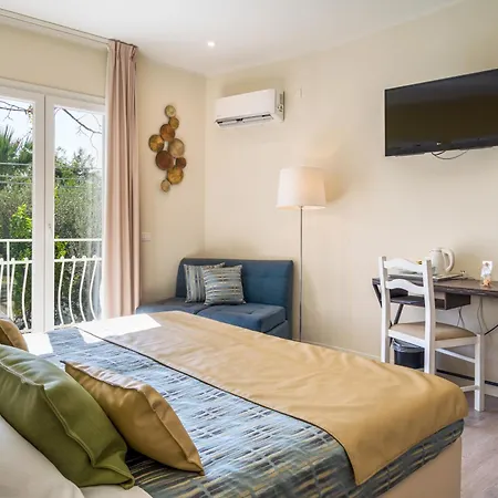 Ξενοδοχείο Rivage 4*