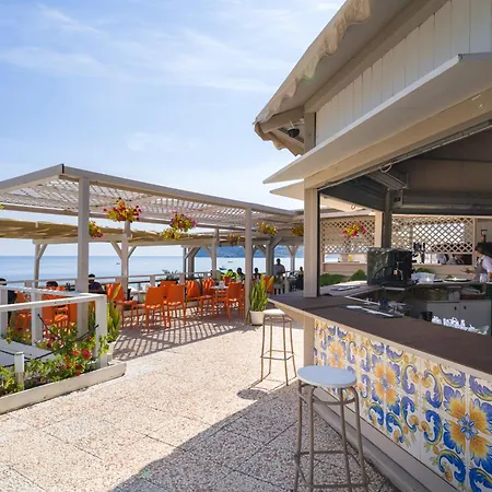 Rivage Ξενοδοχείο 4*
